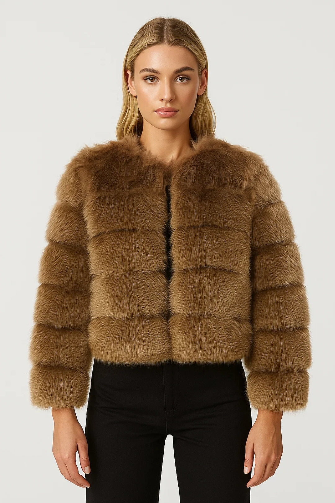 Cropped Jas | Volumineuze Bontlook met Horizontale Structuur | Elegant en Statementwaardig