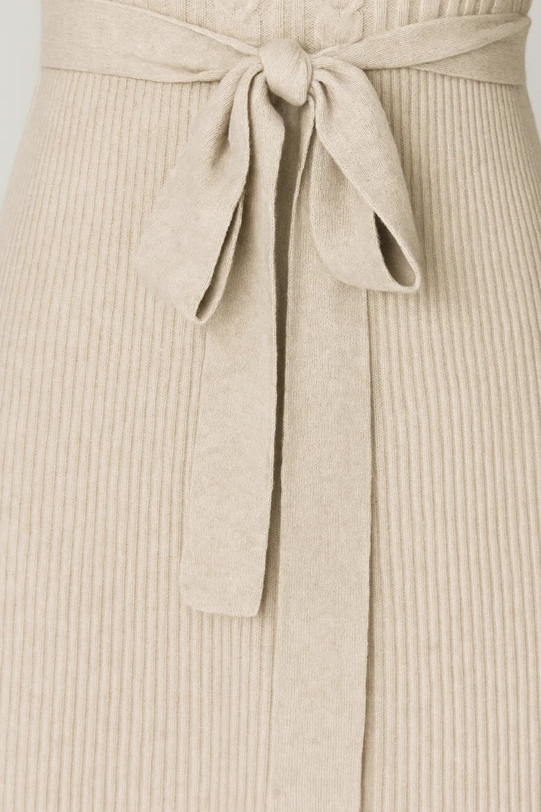 Gebreide Midi Jurk | Lange Mouwen met Ceintuur | Tijdloze Herfstlook