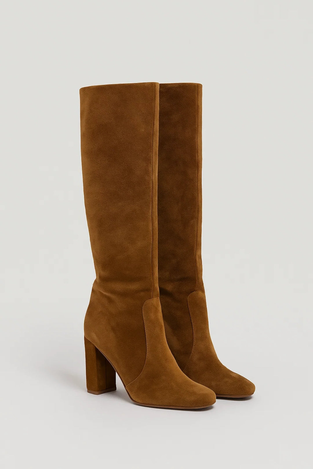 Hoge Dameslaars | Rechte Schacht met Blokhak | Tijdloos en Elegant