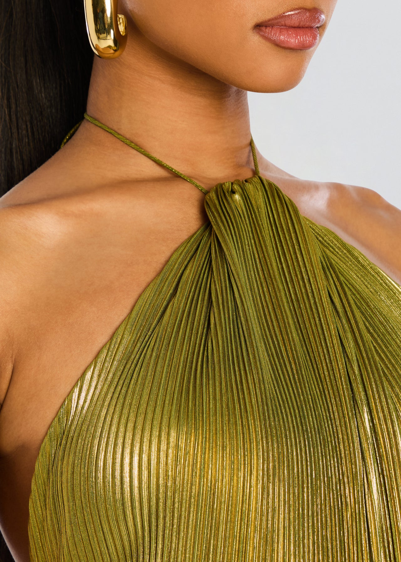 Isa - Feestelijke Bruiloft Gastenjurk Dames met Halterhals en Metallic Glans