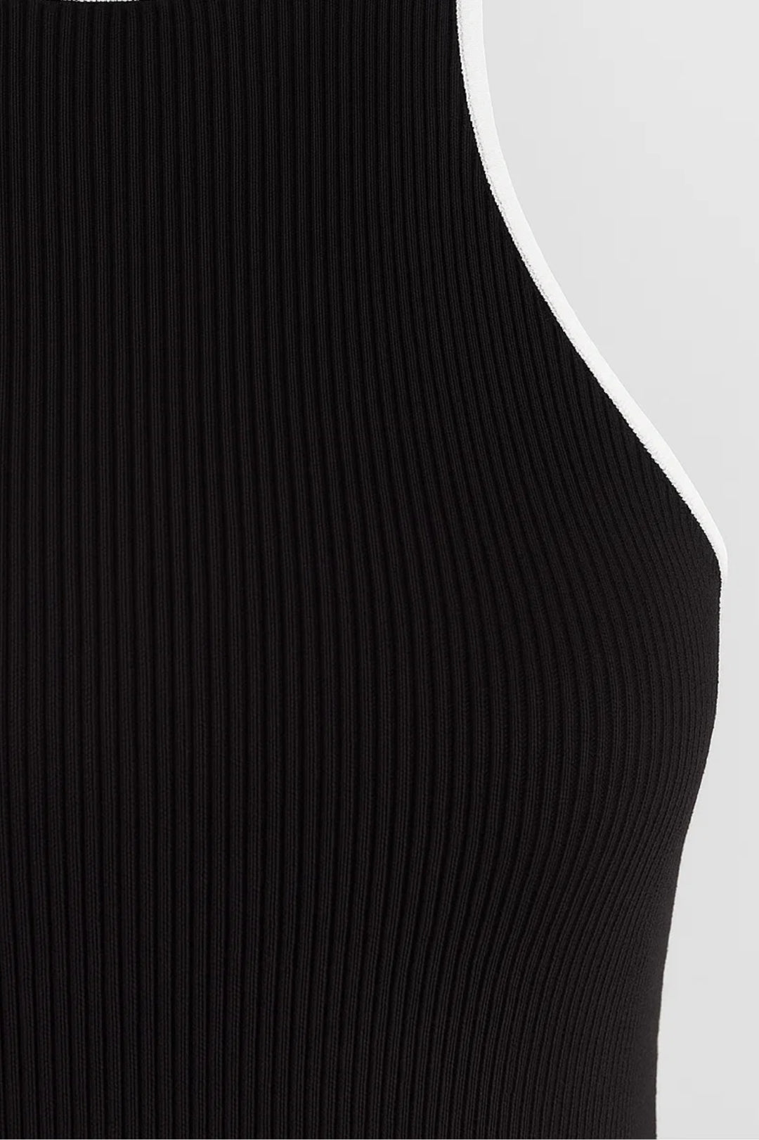 Lange Bodycon Jurk | Mouwloos met Contrasterende Randen | Lichtgewicht en Ademend