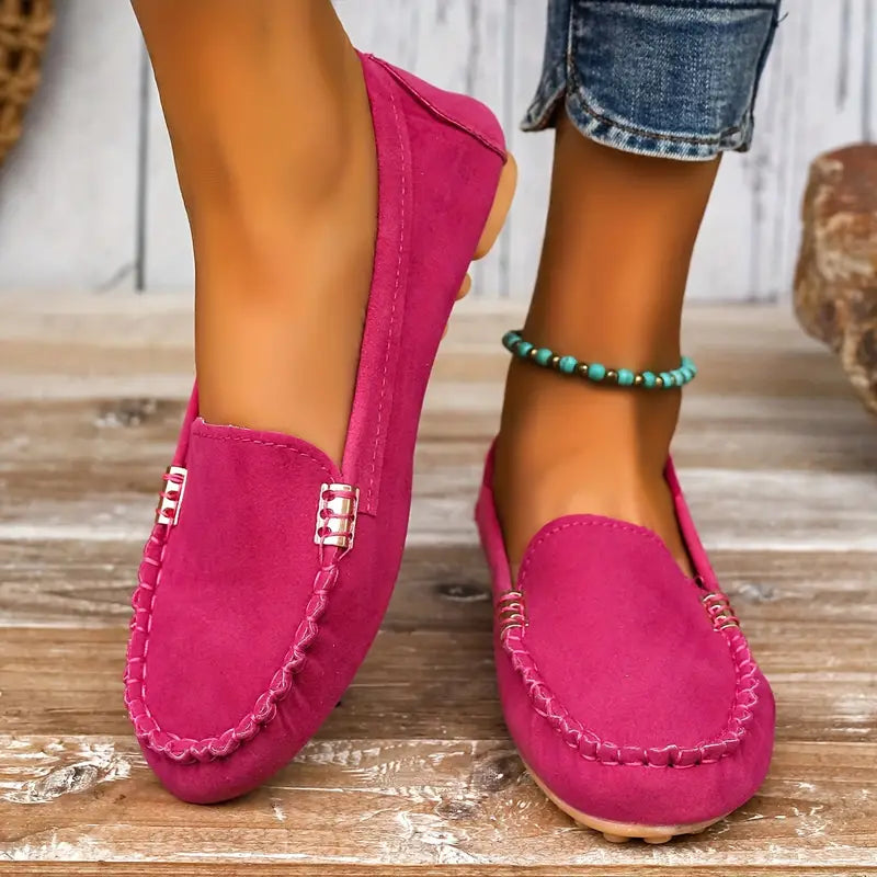 Lotte - Casual Comfort Loafers Dames met Subtiel Gouden Detail en Stikselrand