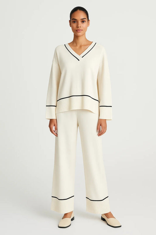 Loungewear Set | Diepe V-hals met Contrastdetails | Ontspannen Pasvorm