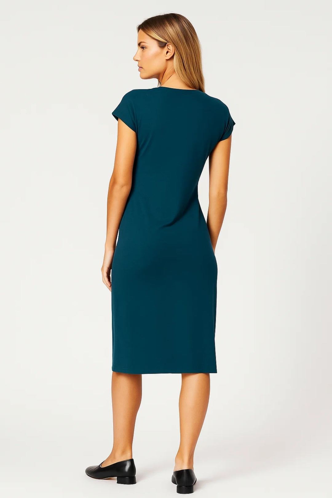 Midi Jurk | Aangesloten Model met Plissé Detail | Lichtgewicht en Ademend