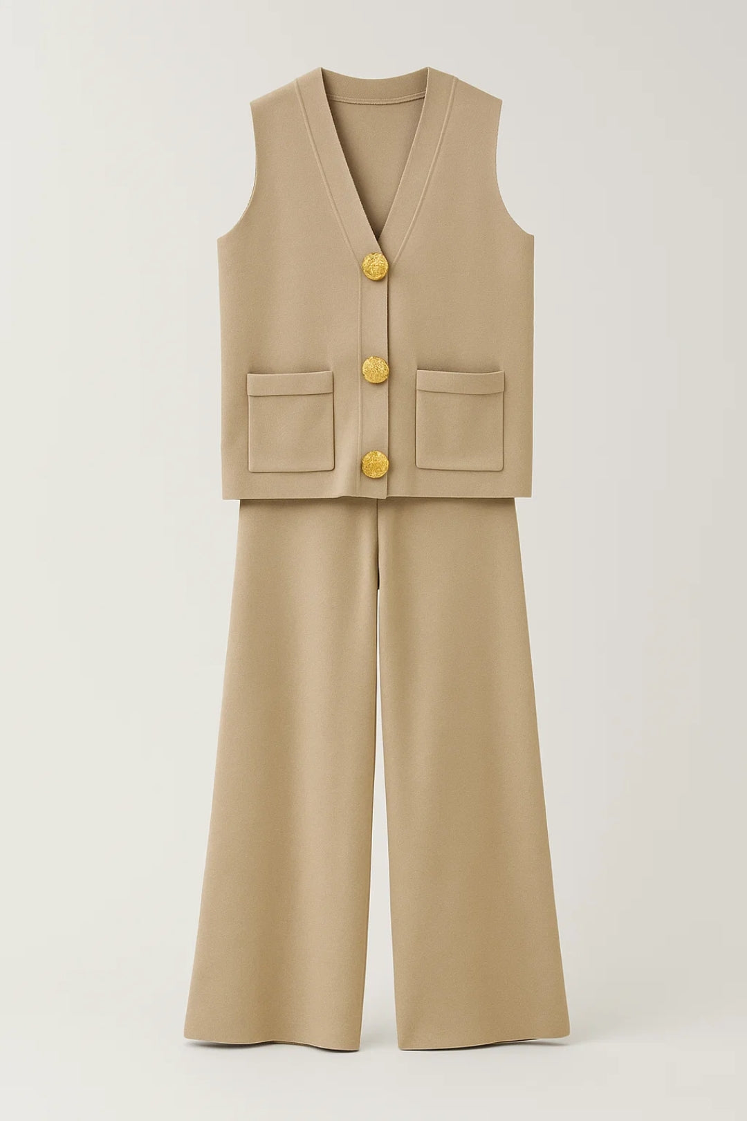 Mouwloze Gilet Set | Rechte Pantalon Met Gouden Knopen | Elegant en Eigentijds