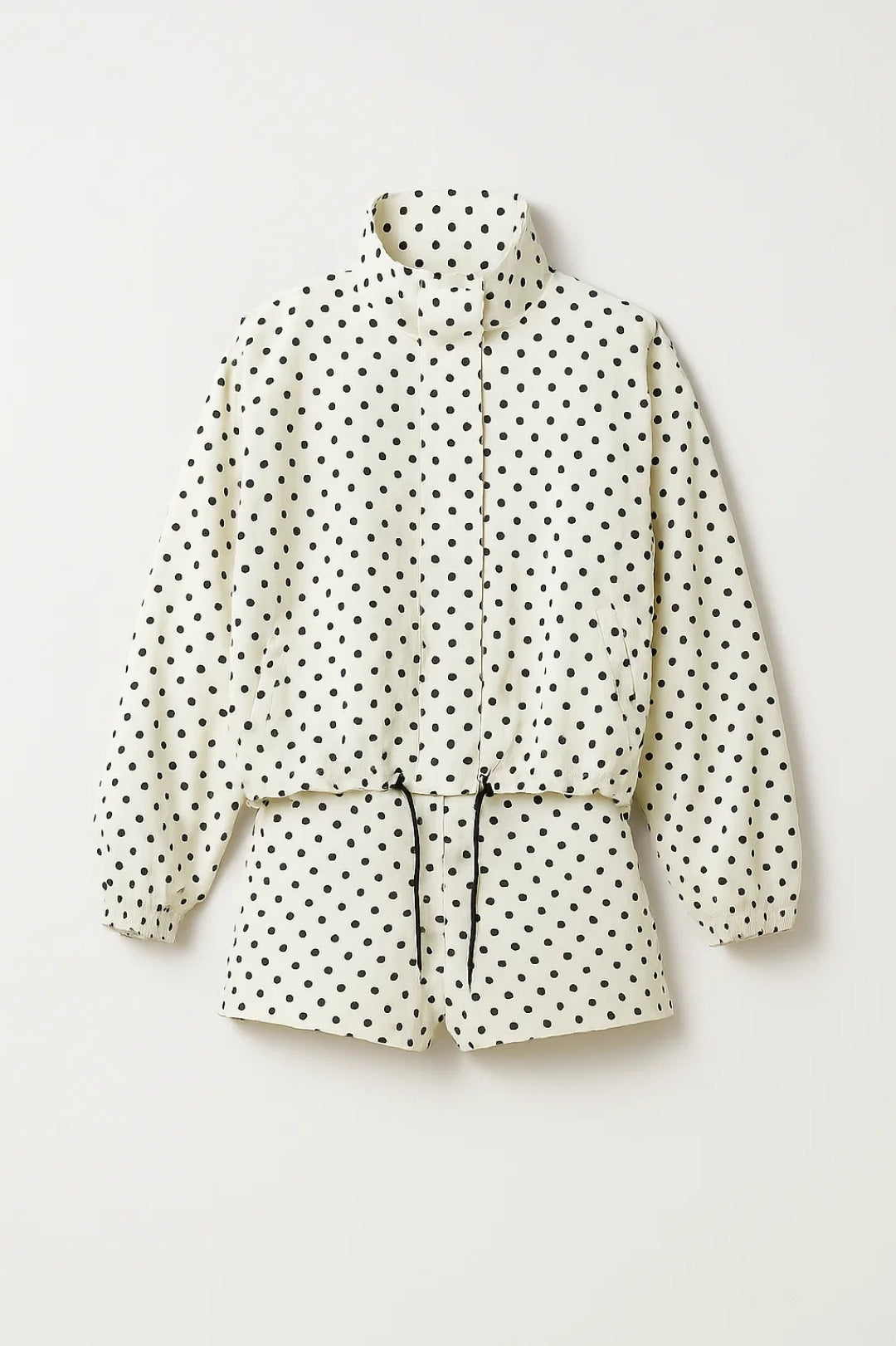 Tweedelige Set | Getailleerde Jas met Polkadots | Stijlvol en Lichtgewicht