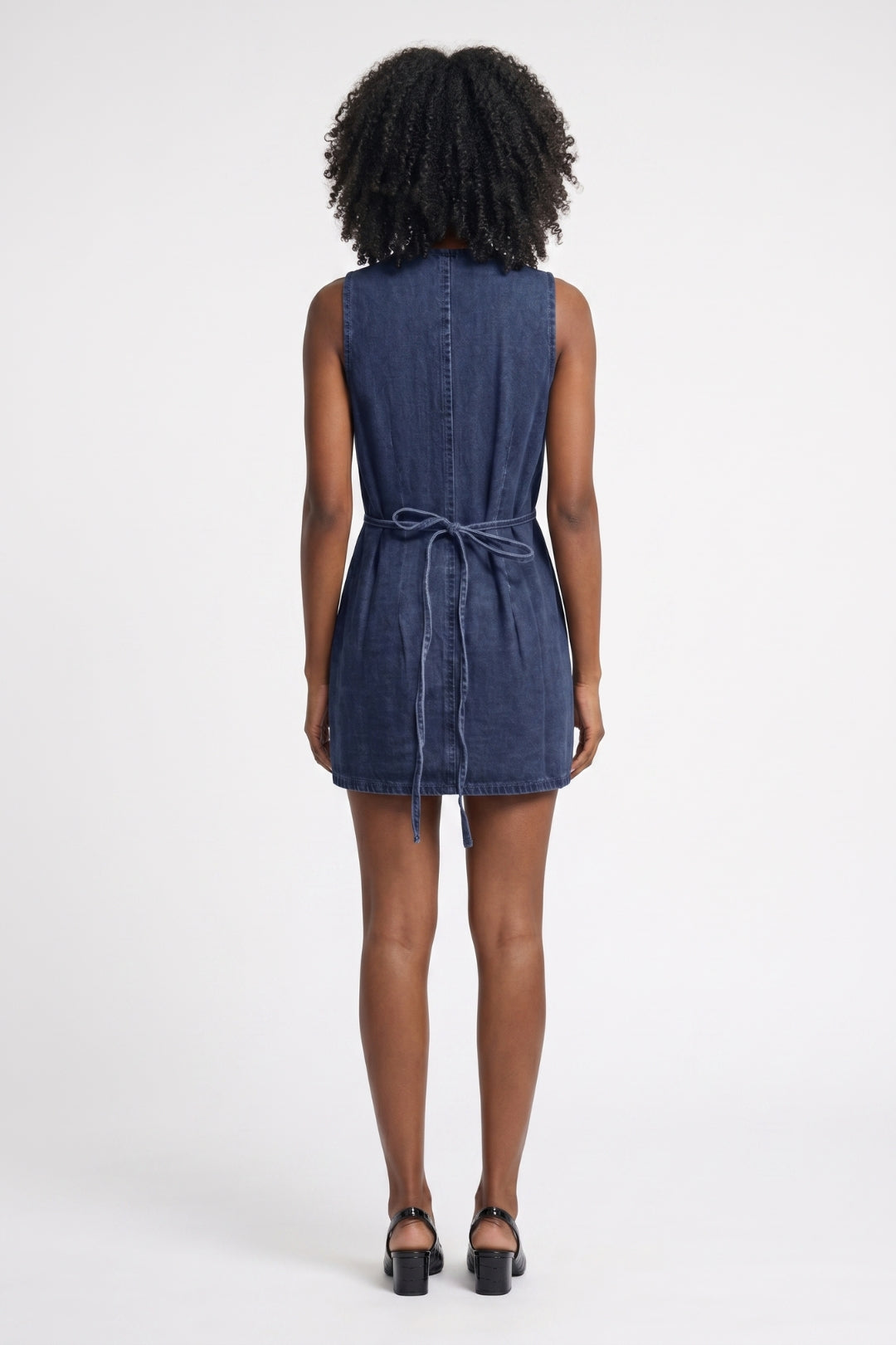 Mini Jurk Dames - Knoopsluiting V-hals | Mouwloos