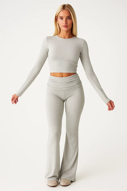 2-Delige Dames Loungewear Set | Flared Broek en Crop Top | Comfortabel en Modern