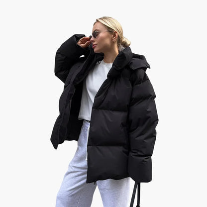 Anouk - Winterjas dames oversized kort en warm gewatteerd met capuchon