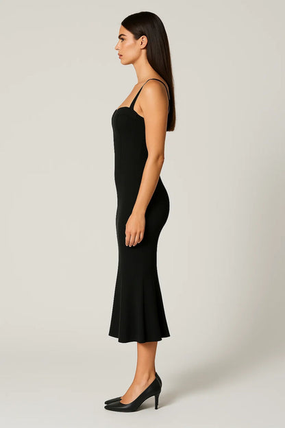 Bodycon Midi Jurk | Figuurvolgend Model met Uitlopende Zoom | Lichtgewicht en Ademend