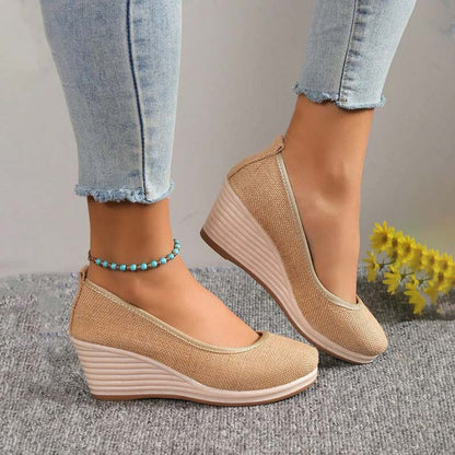 Britt - Elegante Comfort Pumps Dames met Hoge Sleehak en Instapper Pasvorm