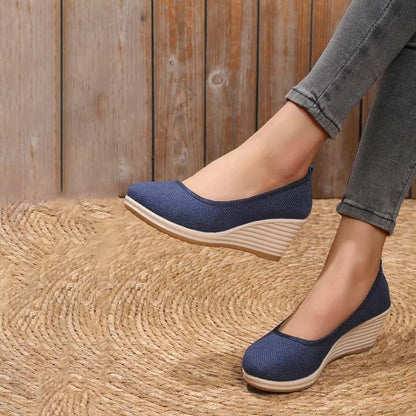 Britt - Elegante Comfort Pumps Dames met Hoge Sleehak en Instapper Pasvorm
