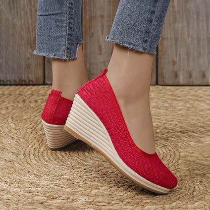 Britt - Elegante Comfort Pumps Dames met Hoge Sleehak en Instapper Pasvorm