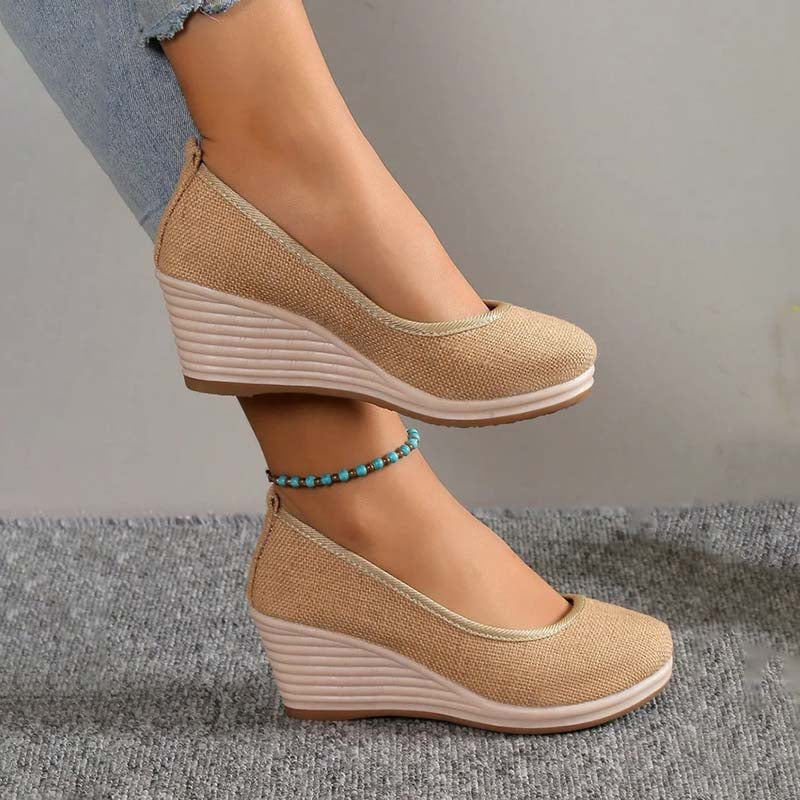 Britt - Elegante Comfort Pumps Dames met Hoge Sleehak en Instapper Pasvorm