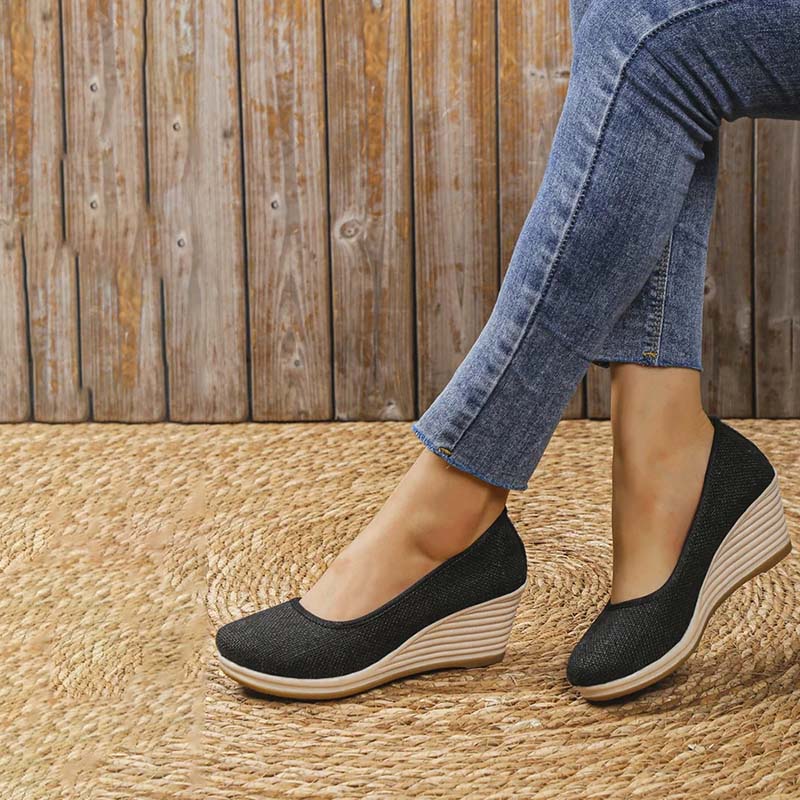 Britt - Elegante Comfort Pumps Dames met Hoge Sleehak en Instapper Pasvorm