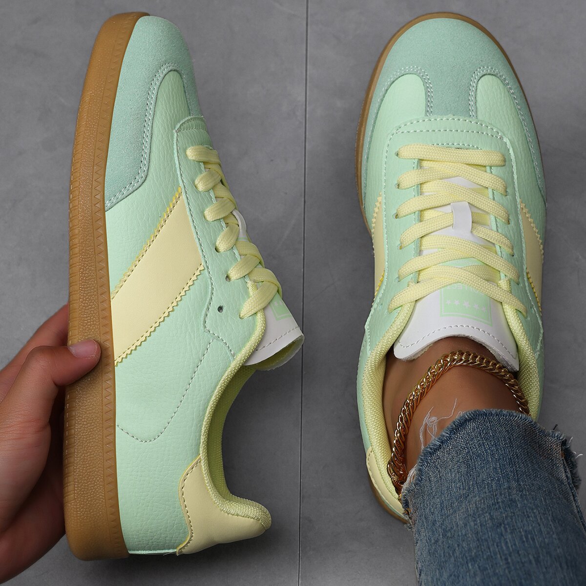 Britt - Nette Comfort Sneakers Dames met Kleurvlakken en Geribbelde Zool