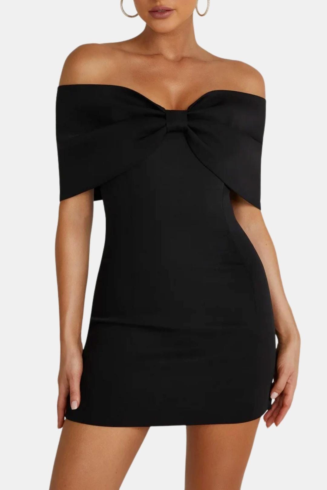Britt - Sexy Galajurk Dames met Off-shoulder Hals en Strikdetail