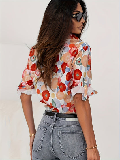 Britt - Vrolijke Linnen Damesblouse met Bloemenprint en Klassieke Kraag