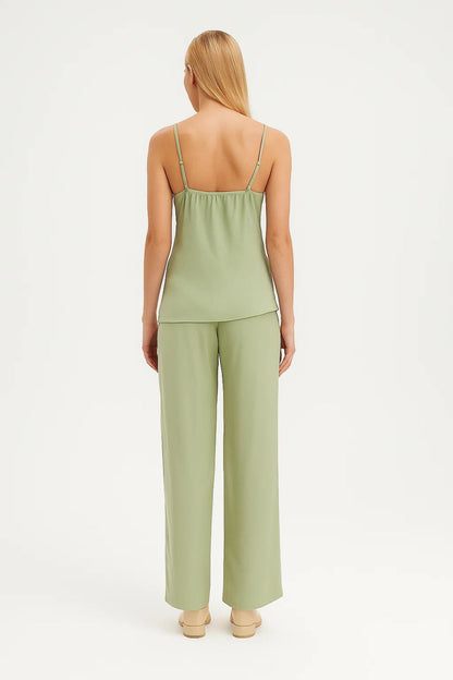 Co-ord Set | Mouwloze Top met Strikdetail en Wijde Broek | Elegant en Lichtgewicht