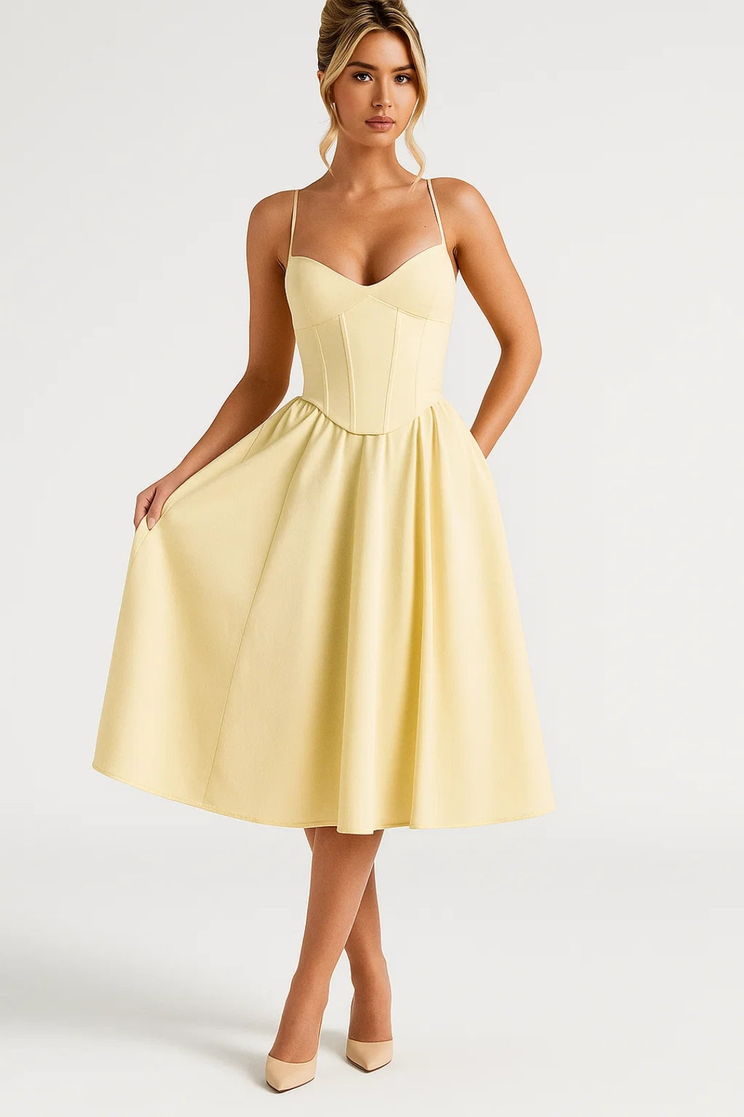 Corsetstijl Jurk met Spaghettibandjes | Figuuraccentuerende Top | Zwierige Midi Rok