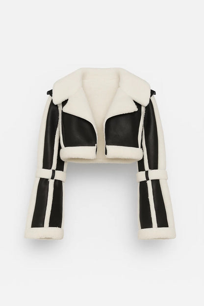 Damesjas | Cropped Jas met Contrastvoering en Gespsluiting | Gedurfd en Warm