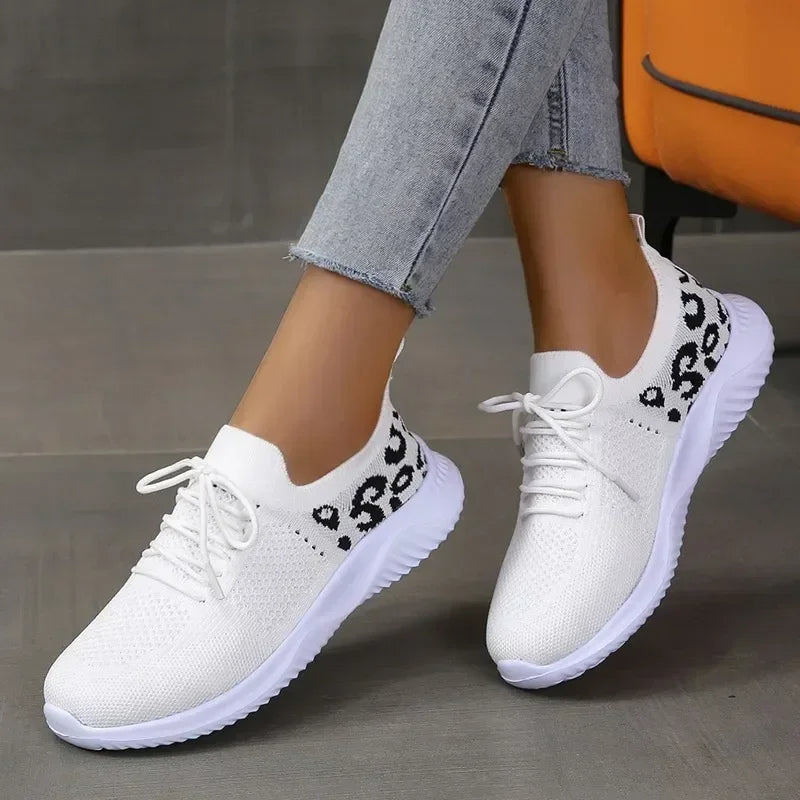 Demi - Trendy Orthopedische Sneakers Dames met Luipaardprint en Instapmodel
