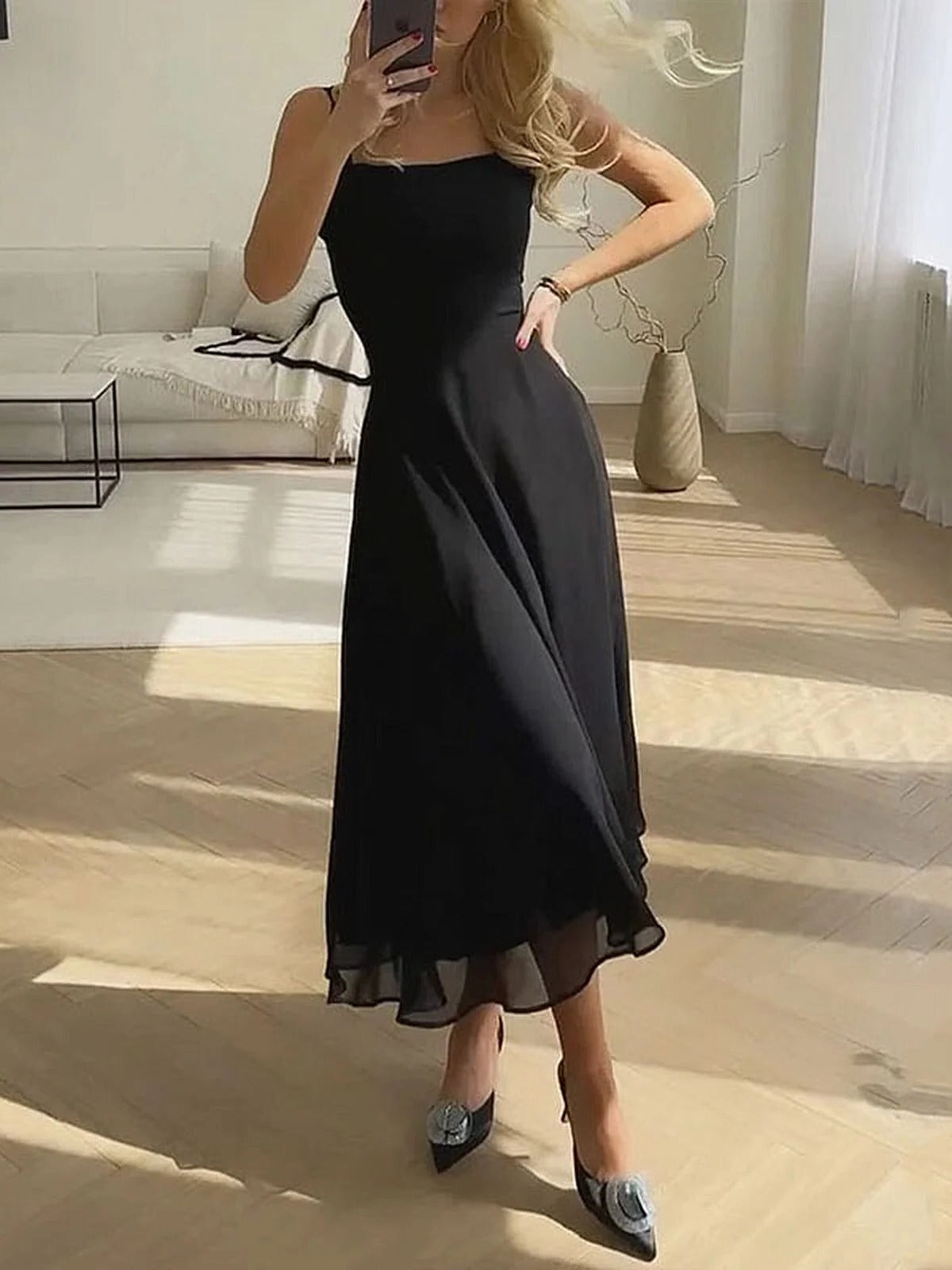 Femke - Chique Bruiloft Gast Jurk Dames Midi met Spaghettibandjes en Strikdetail
