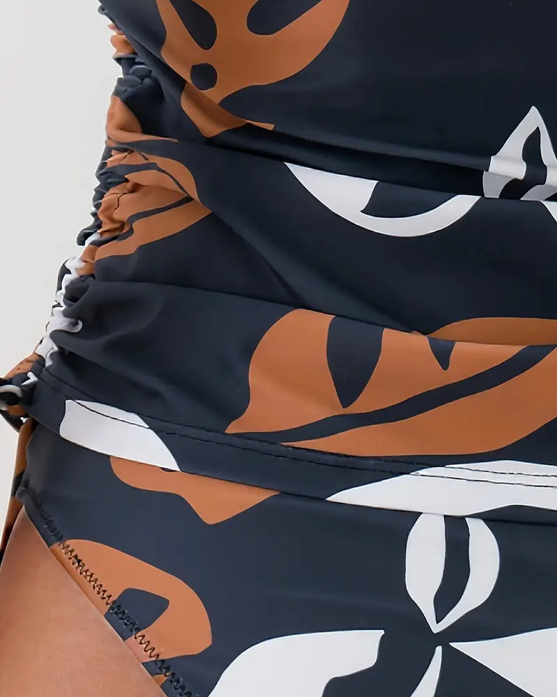 Femke - Stijlvolle Tankini Dames met Tropische Print en Verstelbare Zijkoordjes