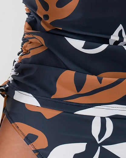 Femke - Stijlvolle Tankini Dames met Tropische Print en Verstelbare Zijkoordjes