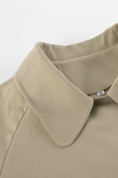 Fenna - Dames Korte Trenchcoat met Ceintuur en Verstelbare Taille
