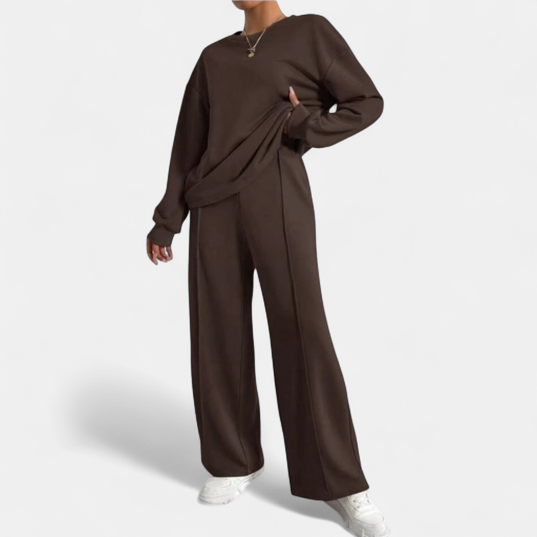 Floor - Loungeset dames comfortabel en warm met wijde pijp en lange mouw
