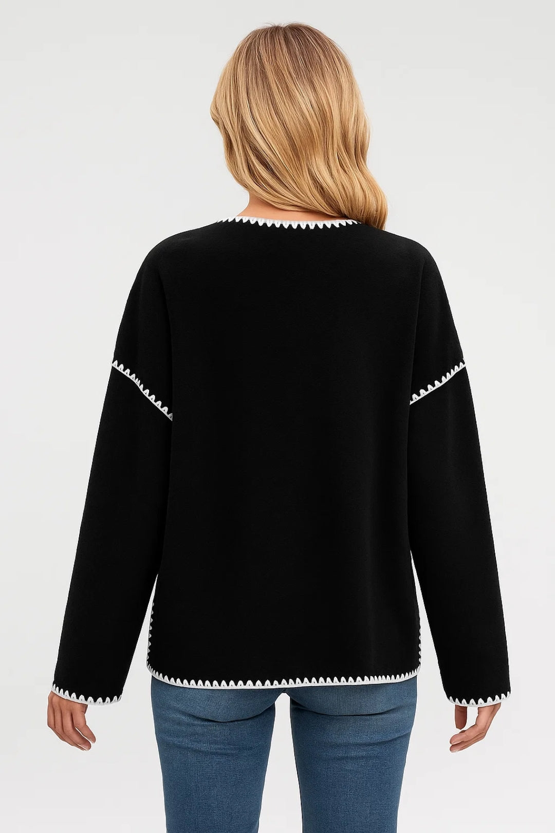 Geborduurde Damesjas | Rechte Snit met Knoopsluiting | Tijdloze Elegantie