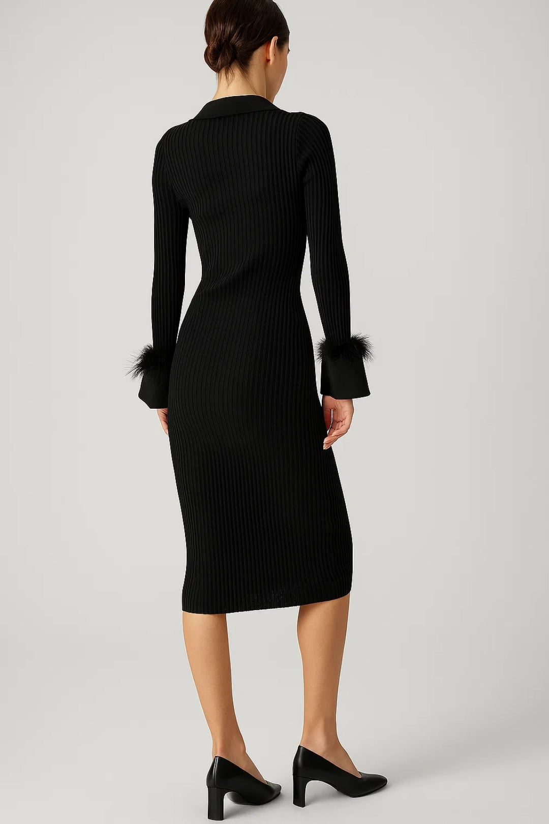 Gebreide Midi Jurk met Kraag | Geribde Structuur en Fijne Manchetdetails | Warm en Elegant