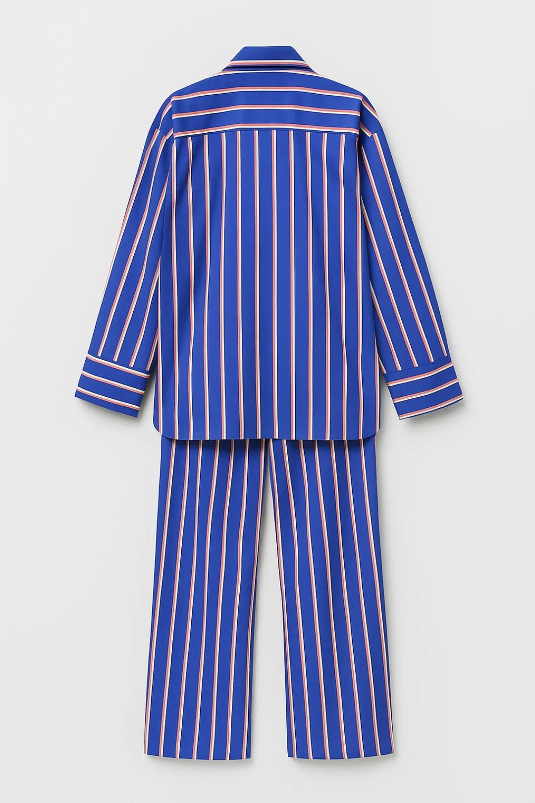Gestreepte Set | Losvallende Overhemdstijl | Statement Look met Karakter