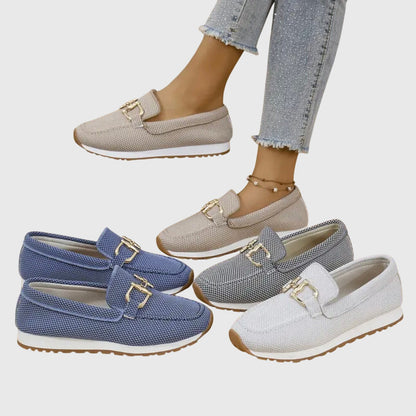 Iris - Chique Comfort Instappers Dames met Gouden Gespdetail en Lichte Plateauzool