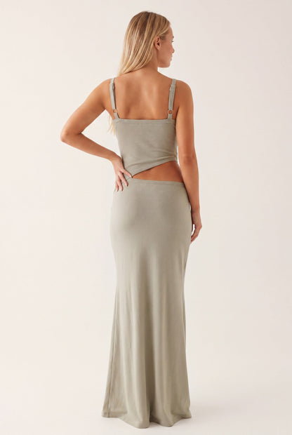 Isa - Elegante Galajurk Dames met Taille-uitsnede en Dunne Bandjes