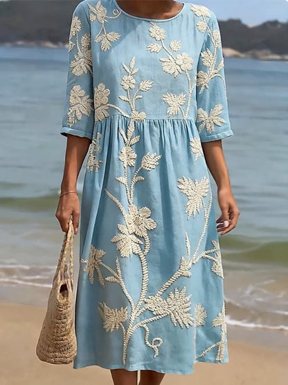 Julia - Elegante Linnen Damesjurk met Geborduurde Bloemen en Geplooide Taille