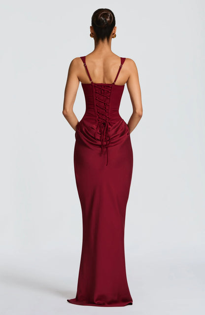 Julia - Romantische Bruiloft Gastenjurk Dames met Corsage en Mermaid Zoom