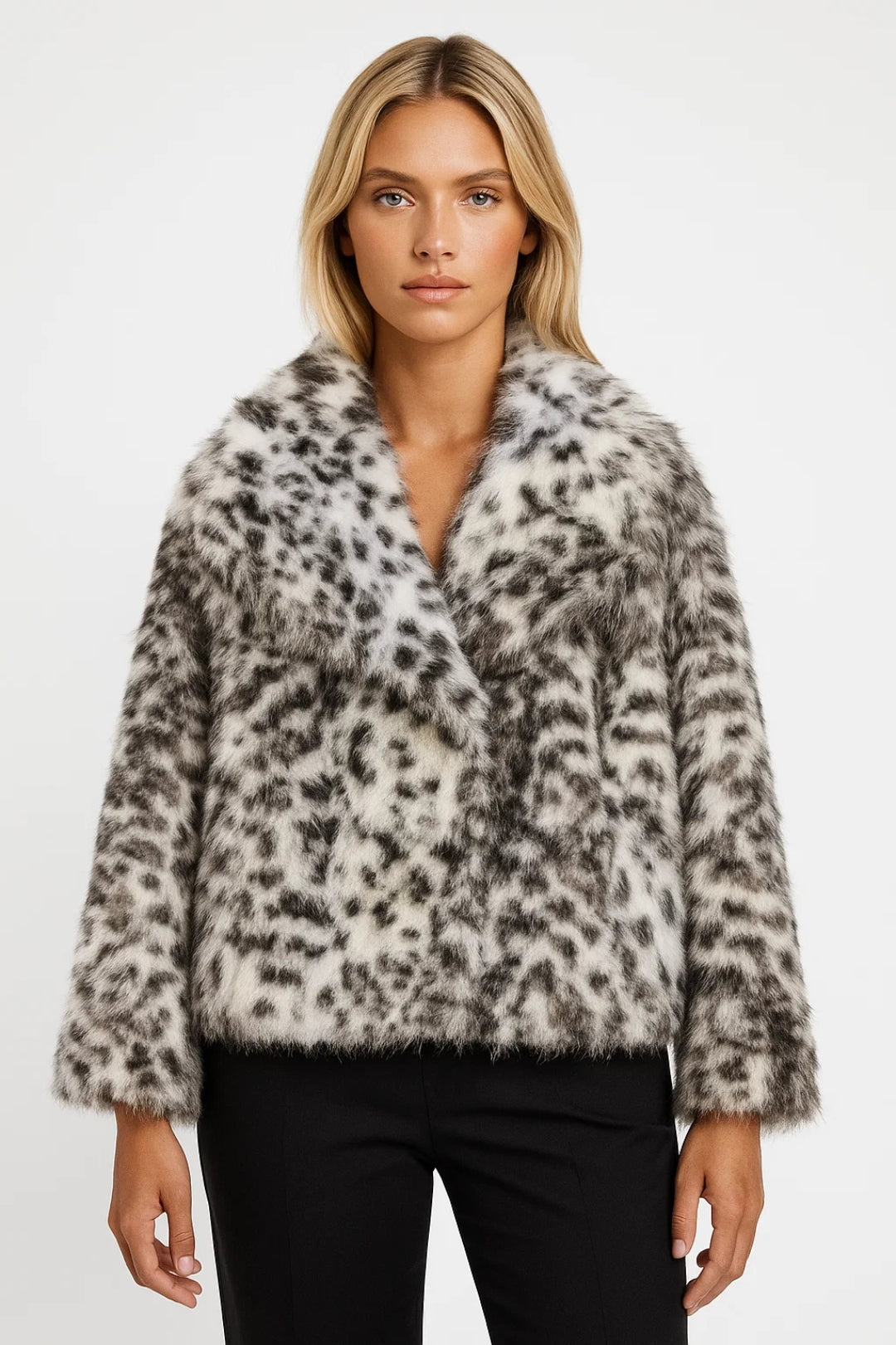 Korte Damesjas | Faux Fur Look | Statement Stijl voor Koude Dagen