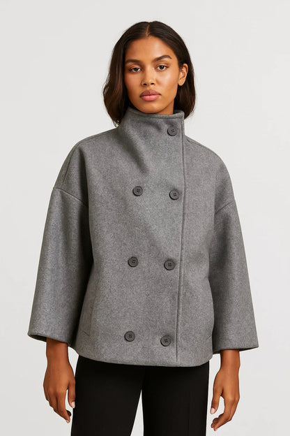 Korte Damesjas | Hoge Kraag & Double-Breasted Sluiting | Minimalistische Winterlook