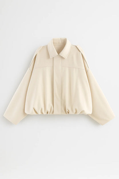 Korte Damesjas | Losvallend Design met Opstaande Schouders | Minimalistische Stijl