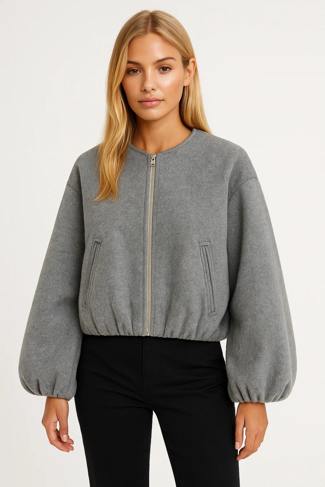 Korte Damesjas | Ritssluiting en Pofmouwen | Strakke Minimalistische Look