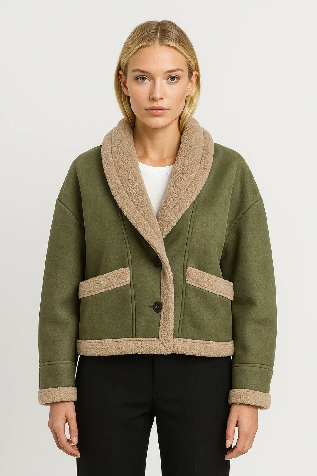 Korte Jas | Teddy Voering en Sjaalkraag | Warm en Stijlvol voor de Winter