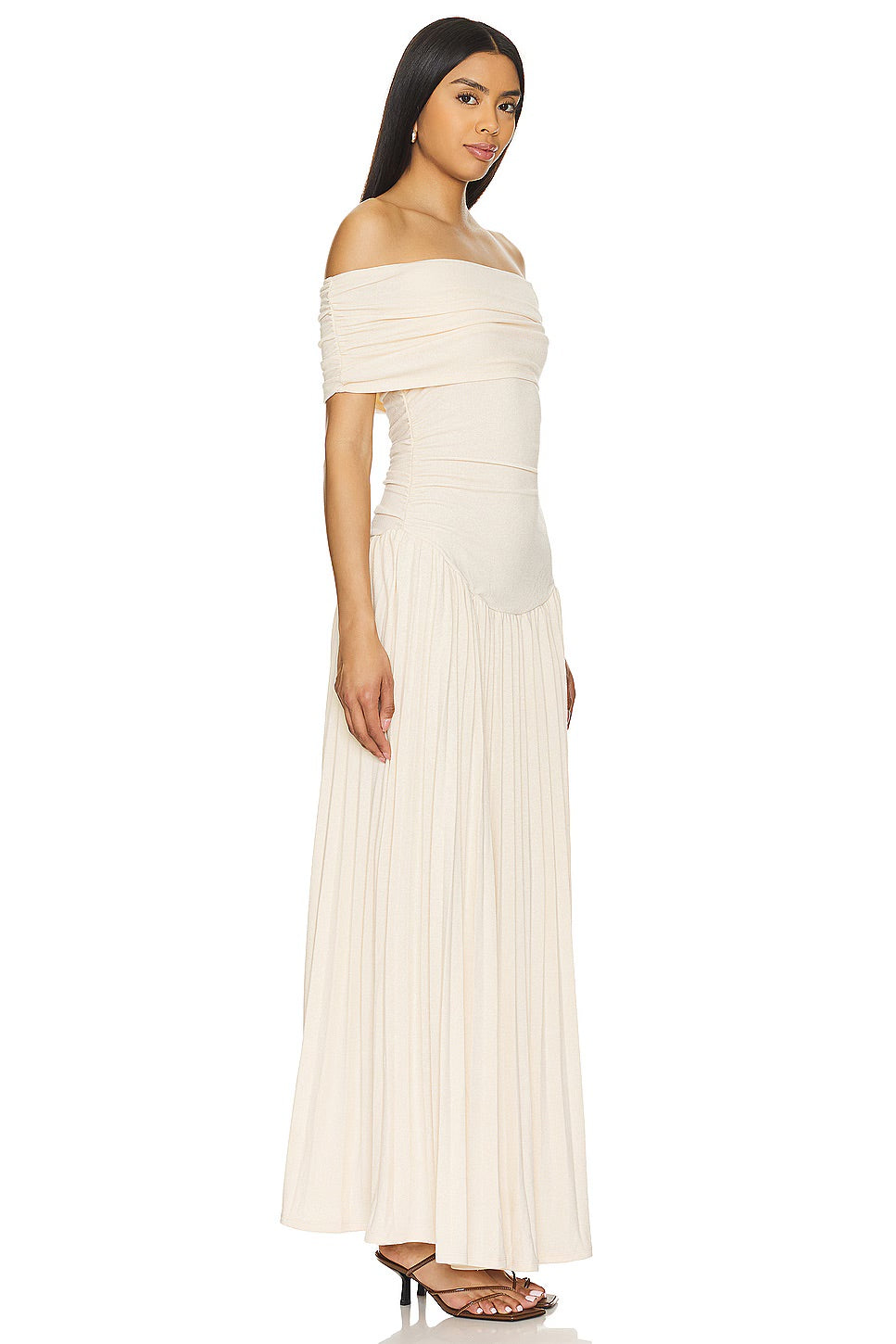 Lara - Chique Bruiloft Gastenjurk Dames met Off-Shoulder en Geplooide Maxi-rok