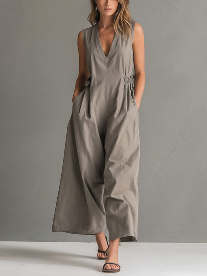 Lara - Chique Linnen Jumpsuit Dames met Diepe V-hals en Siergesp Detail