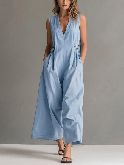 Lara - Chique Linnen Jumpsuit Dames met Diepe V-hals en Siergesp Detail