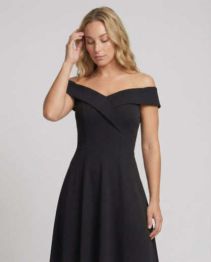 Lara - Elegante Bruiloft Gastenjurk Dames Maxi met Off-Shoulder en A-lijn Rok