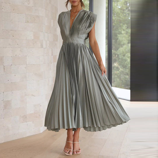 Lara - Elegante Bruiloft Gastenjurk Dames met Diepe V-hals en Geplooide Rok