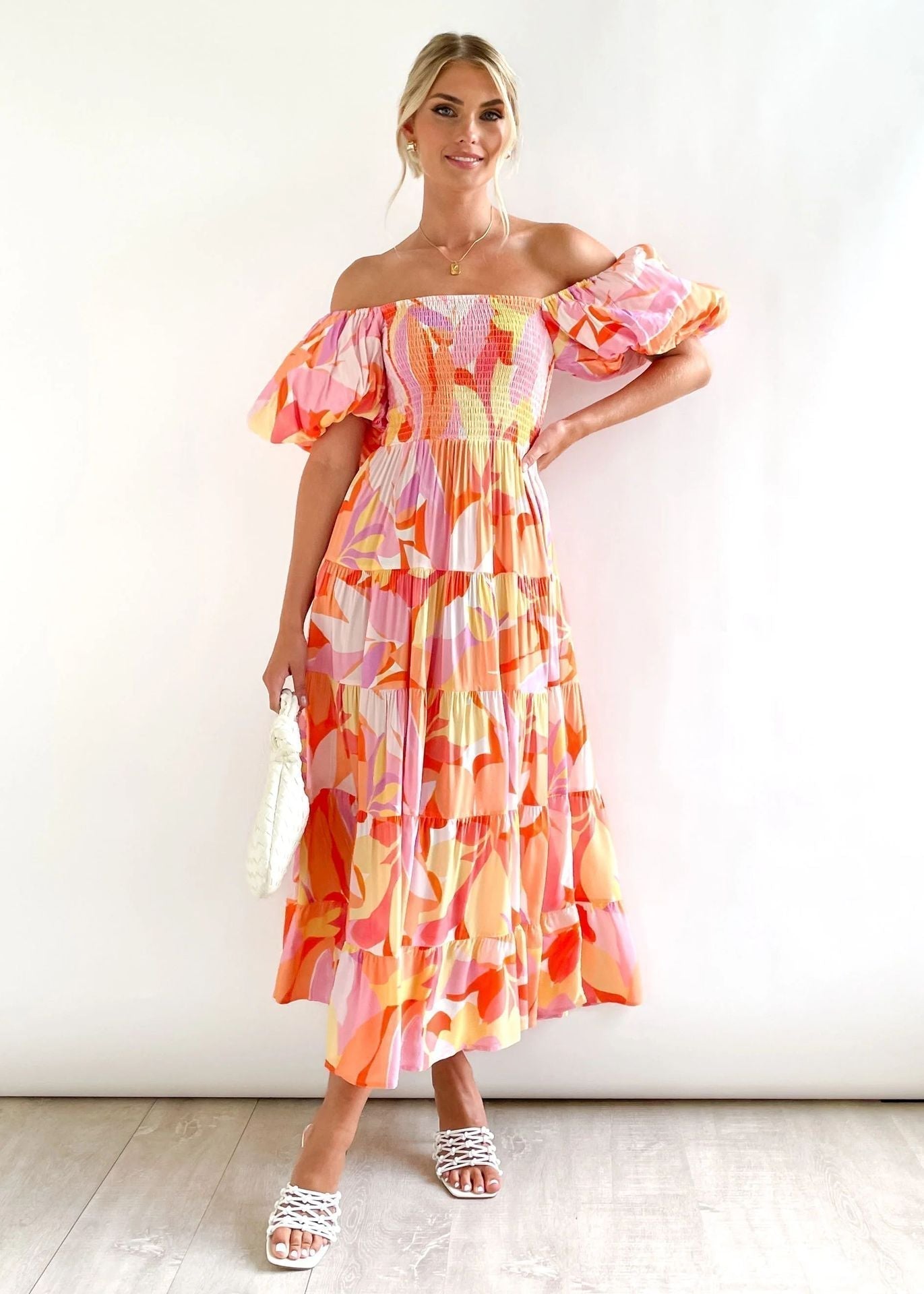 Lieke - Elegante Bruiloft Gastenjurk Dames met Off-Shoulder en Wijde Rok