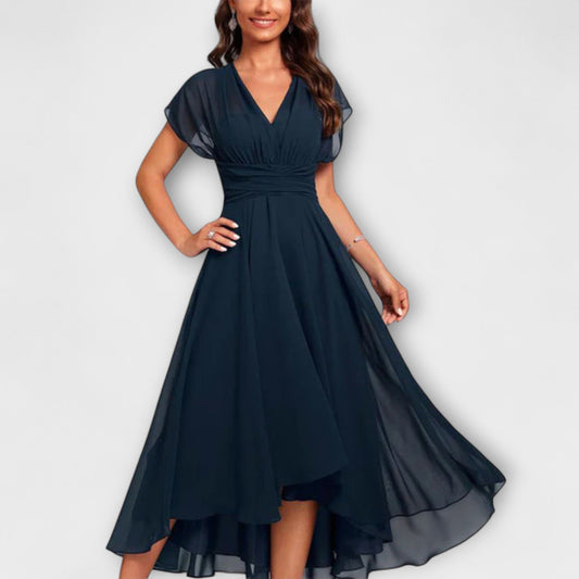 Lieke - Elegante Bruiloft Gastenjurk Dames met V-hals en Asymmetrische Zwaairok